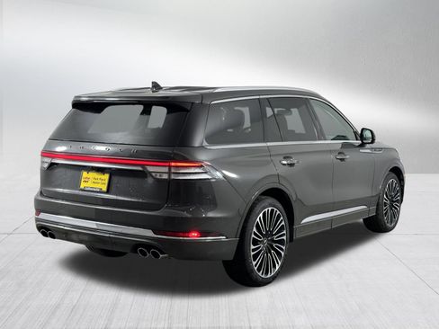 Used 2024 Lincoln Aviator Black Label w/ Dynamic Handling Package image 7