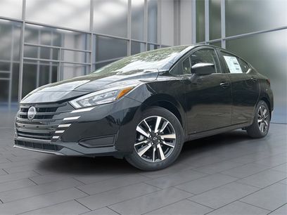 New 2025 Nissan Versa SV w/ Trunk Package