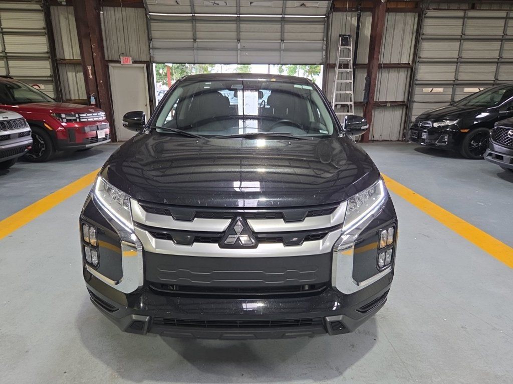 Used 2025 Mitsubishi Outlander Sport SE AWD/4WD image 7