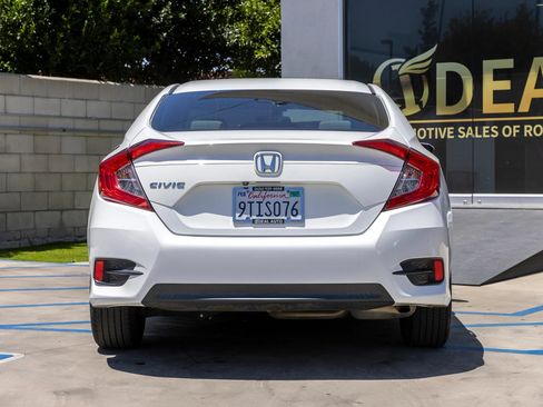 Used 2018 Honda Civic LX image 11