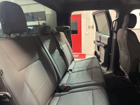 Used 2016 Ford F150 XLT image 25