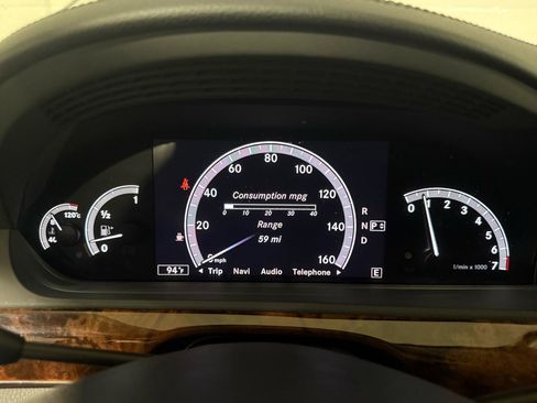 Used 2012 Mercedes-Benz S 550 4MATIC image 16