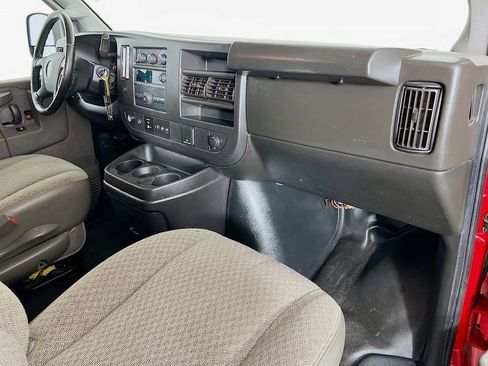 Used 2022 GMC Savana 3500 Extended w/ Driver Convenience Package RWD image 26
