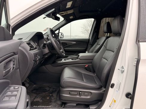 Used 2025 Honda Passport EX-L image 24