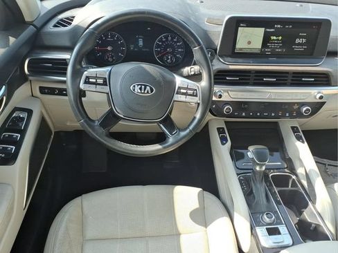 Used 2020 Kia Telluride EX AWD/4WD image 6