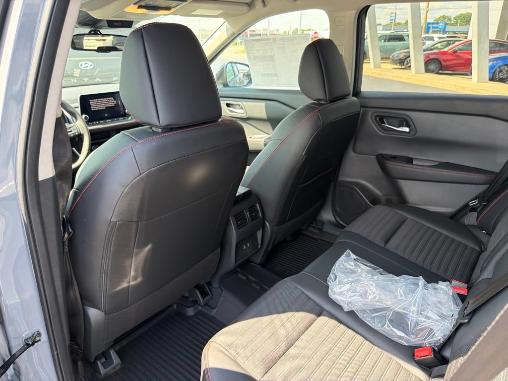 New 2026 Nissan Rogue SV w/ Rock Creek Premium Package AWD/4WD image 16