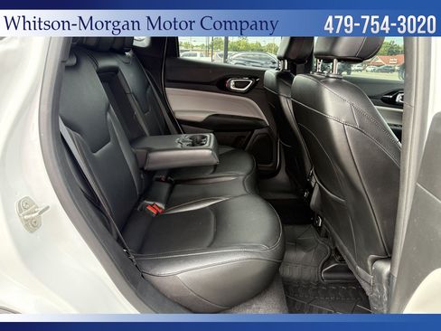 Used 2024 Jeep Compass Limited AWD/4WD image 34