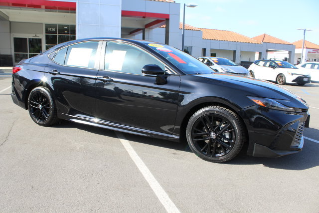 Certified 2025 Toyota Camry SE FWD image 20