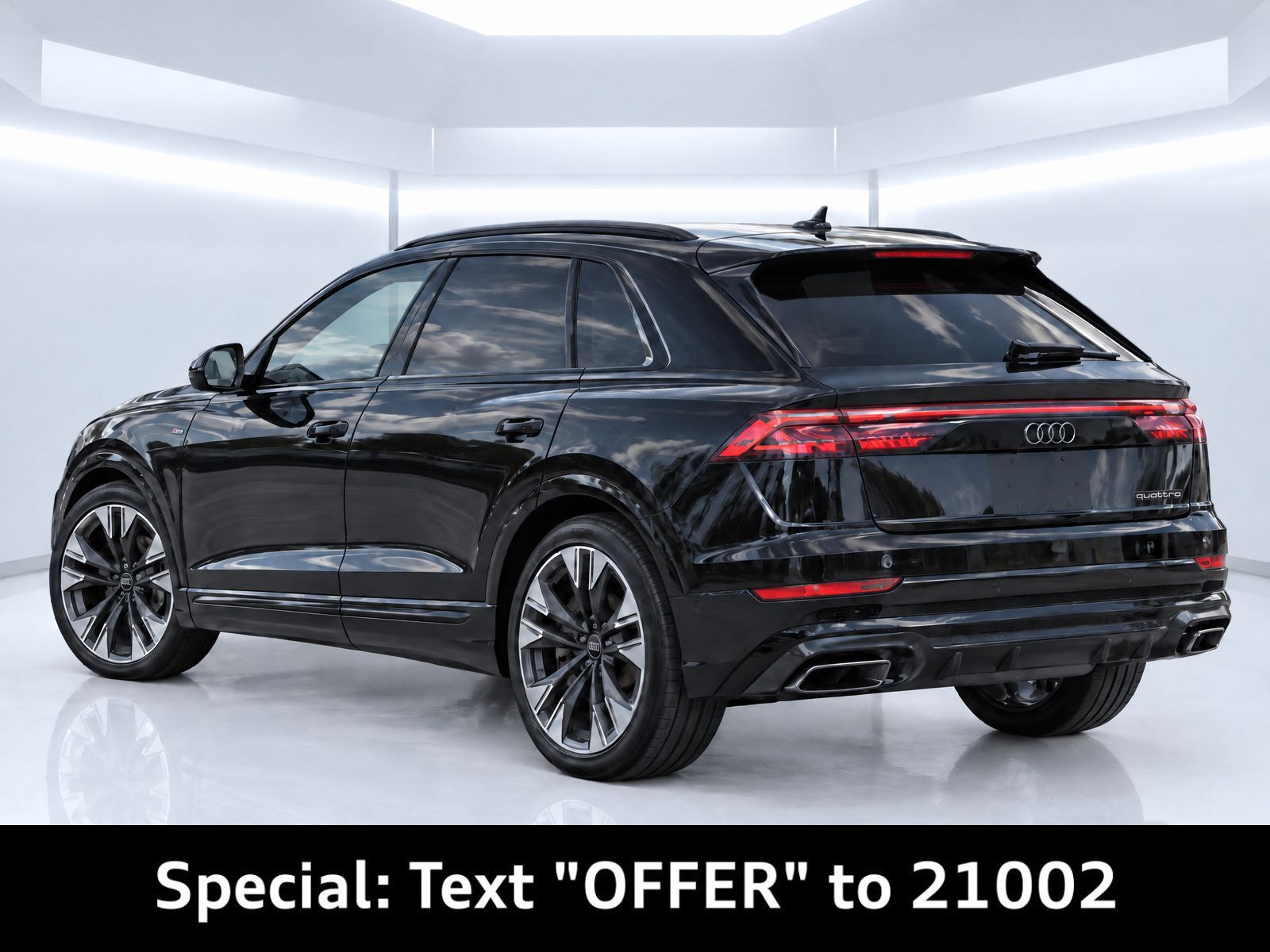 Certified 2025 Audi Q8 Prestige AWD/4WD image 3