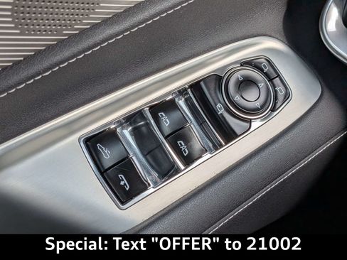 Used 2025 Chevrolet Corvette E-Ray AWD/4WD image 17