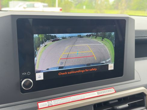 Used 2026 Toyota Tacoma SR image 20