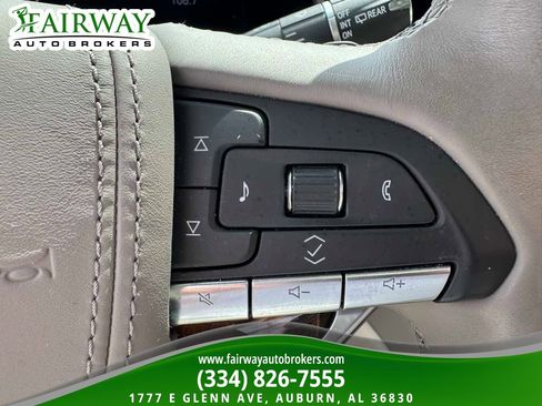 Used 2022 Cadillac Escalade Premium Luxury Platinum image 21