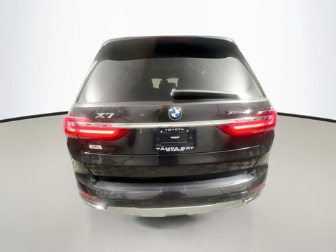 Used 2022 BMW X7 xDrive40i w/ Premium Package AWD/4WD image 6