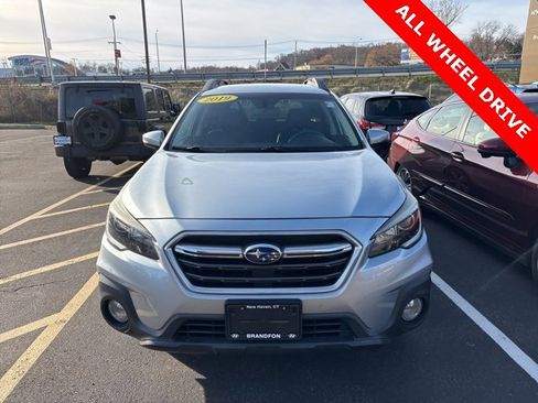 Used 2019 Subaru Outback 2.5i Limited image 2