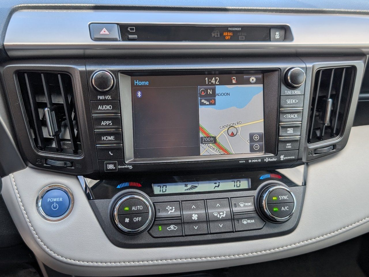 Used 2016 Toyota RAV4 Limited w/ Advanced Technology Package AWD/4WD image 17