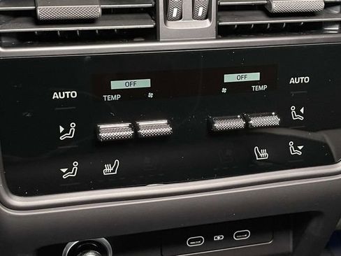 New 2026 Porsche Cayenne S image 26