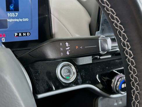 Used 2024 Honda Prologue Touring image 25