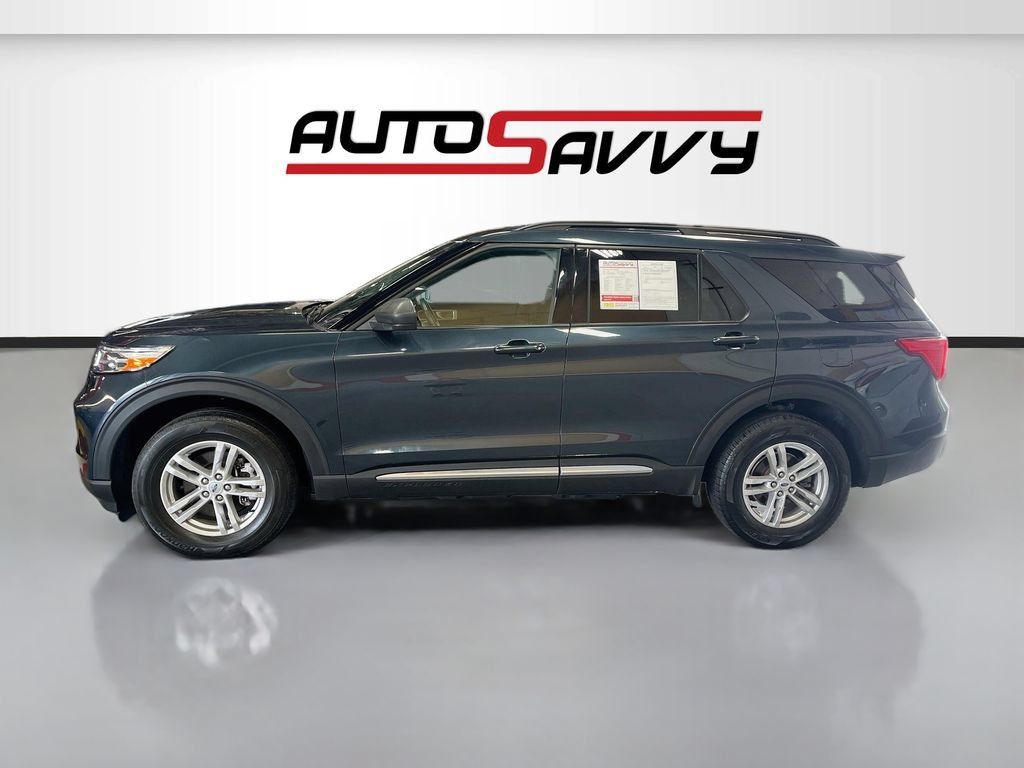 Used 2023 Ford Explorer XLT w/ Class IV Trailer Tow Package AWD/4WD image 4