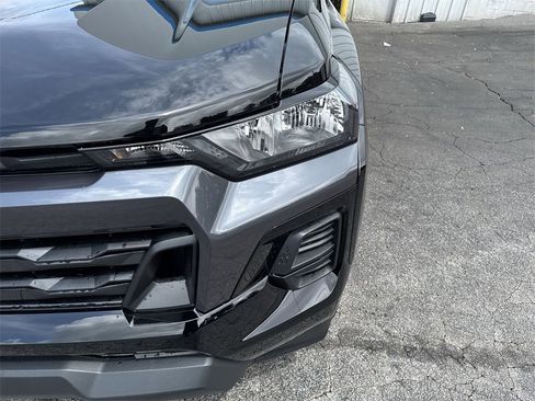 New 2025 Chevrolet Colorado LT image 10