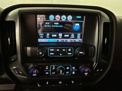 Used 2018 Chevrolet Silverado 1500 LT w/ All Star Edition AWD/4WD image 22