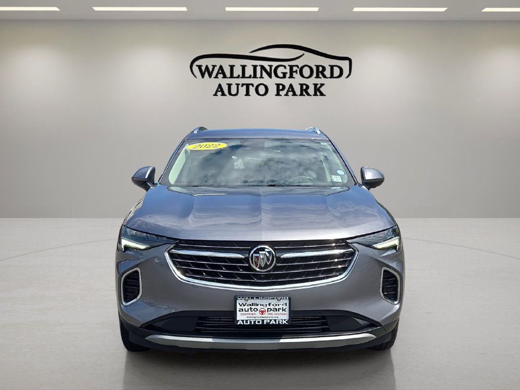 Used 2022 Buick Envision Essence w/ Technology Package I AWD/4WD image 2
