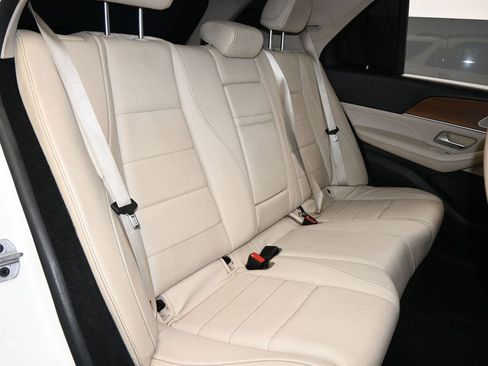 Used 2023 Mercedes-Benz GLE 450 4MATIC image 50