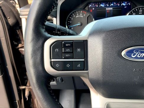 Used 2023 Ford Expedition XLT RWD image 20