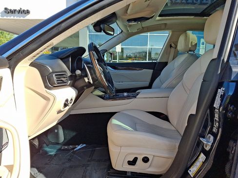 Used 2020 Maserati Levante S GranLusso image 13