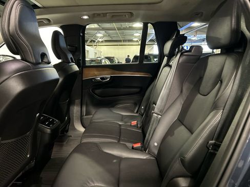 Certified 2024 Volvo XC90 B6 Plus w/ Protection Package Premier AWD/4WD image 23