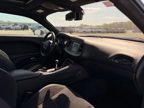 Used 2017 Dodge Challenger R/T Scat Pack image 14