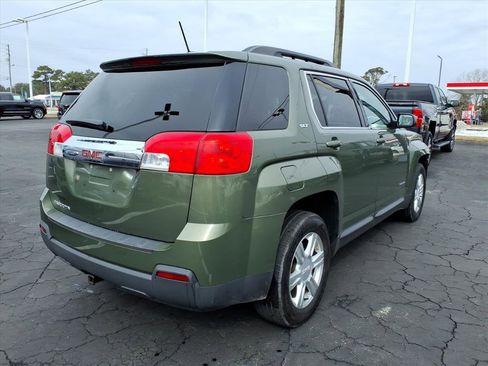 Used 2015 GMC Terrain SLT image 2