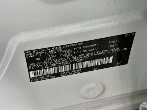 Used 2018 Toyota RAV4 XLE FWD image 28