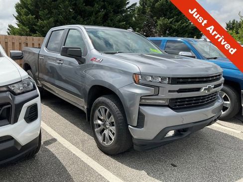 Used 2022 Chevrolet Silverado 1500 RST w/ Z71 Off-Road Package AWD/4WD image 1