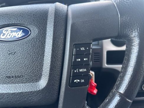 Used 2011 Ford F150 XLT w/ XLT Chrome Pkg image 8