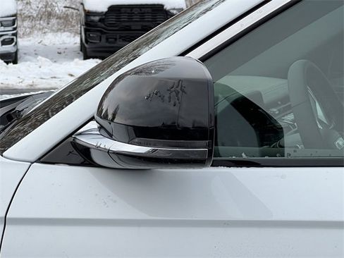 New 2025 Jeep Grand Cherokee L Limited w/ Trailer Tow Package image 44