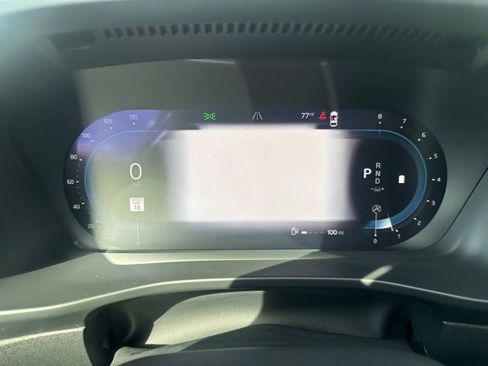 Used 2023 Volvo XC40 B5 Plus w/ Driver Assist Package image 16