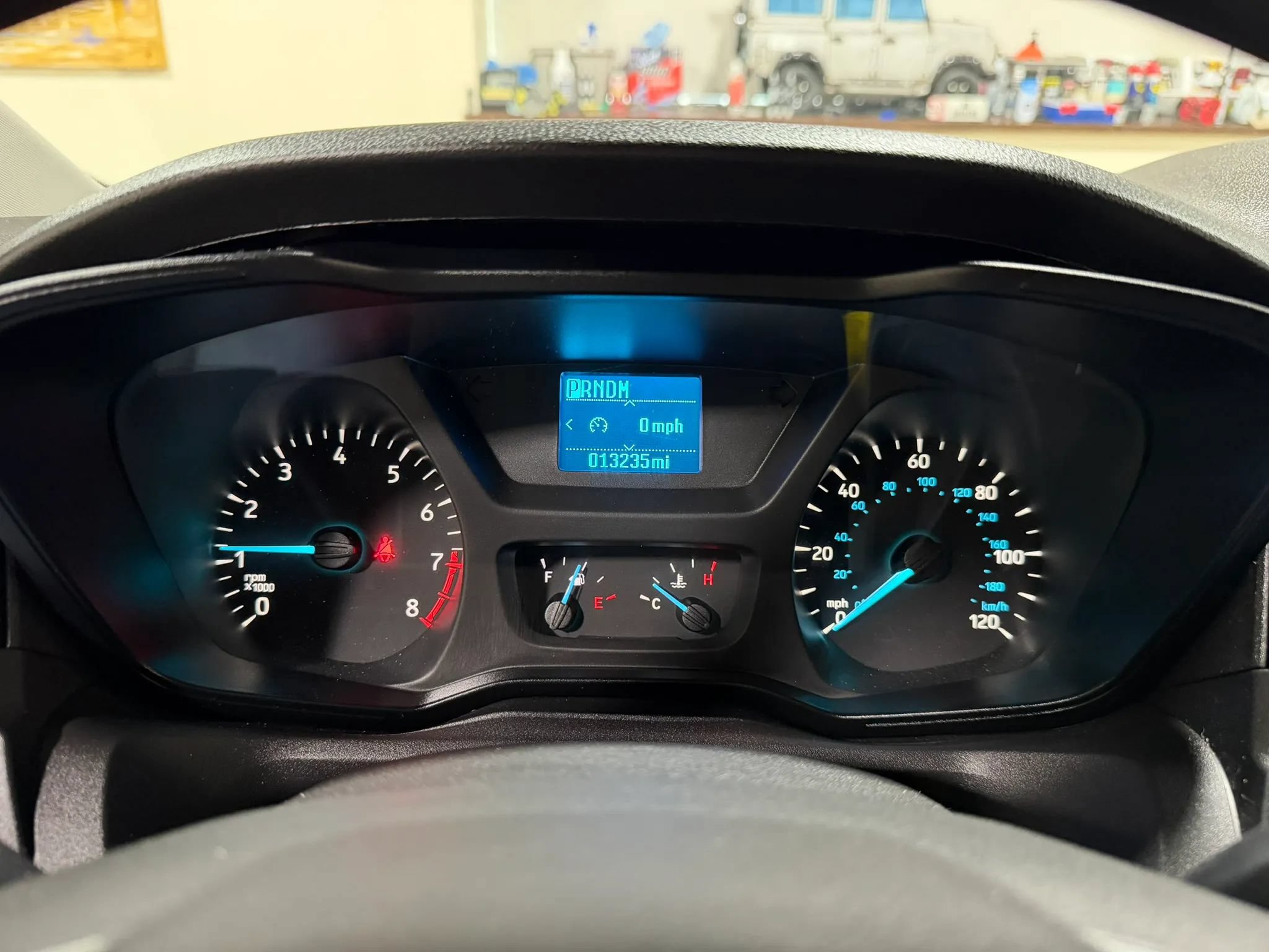 Used 2019 Ford Transit 250 148 Medium Roof RWD image 38