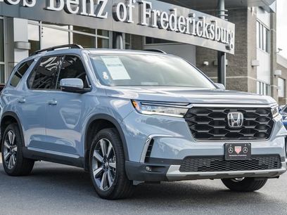 Used 2025 Honda Pilot Touring