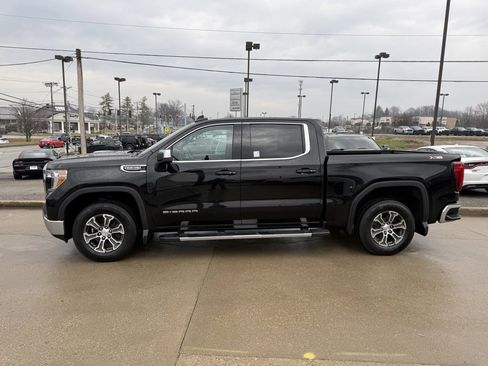 Used 2020 GMC Sierra 1500 SLE w/ X31 Off-Road Package image 10