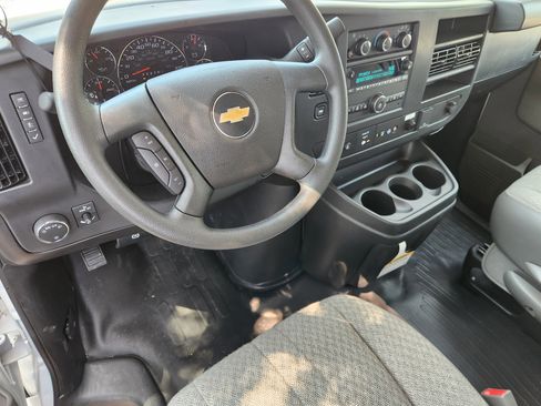 New 2025 Chevrolet Express 3500 w/ Power Convenience Package image 26