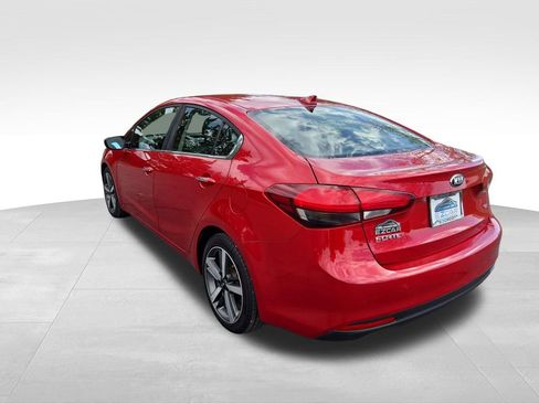 Used 2018 Kia Forte Sedan FWD image 13