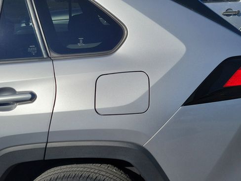 Used 2023 Toyota RAV4 LE image 21