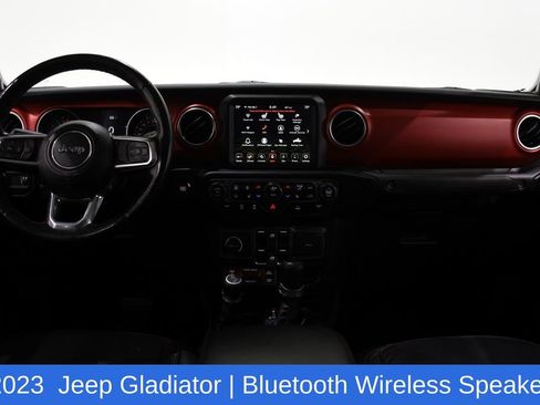 Used 2023 Jeep Gladiator Rubicon w/ LED Lighting Group AWD/4WD image 8
