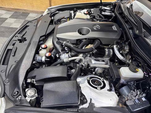 Used 2016 Lexus IS 200t w/ Navigation System Package image 32