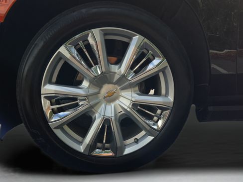 Used 2023 Chevrolet Tahoe High Country RWD image 31