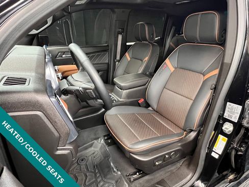 Used 2024 GMC Canyon AT4 w/ LPO, Off Road Lift Package image 3