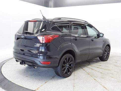 Used 2019 Ford Escape Titanium AWD/4WD image 6