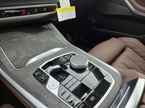 New 2026 BMW X5 xDrive40i w/ M Sport Package image 23