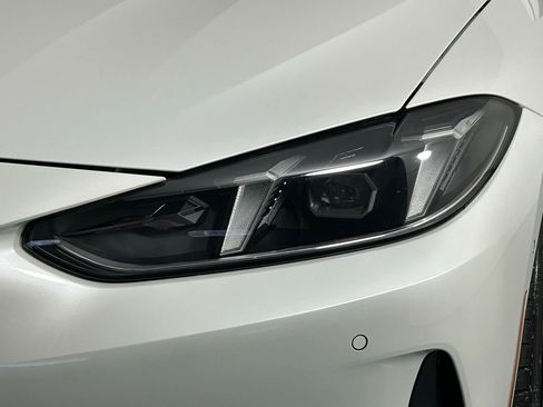 Used 2025 BMW 430i xDrive Convertible image 8