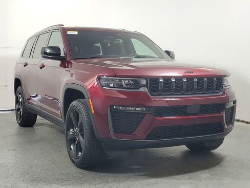New 2026 Jeep Grand Cherokee L Limited w/ Limited Altitude Package RWD image 1